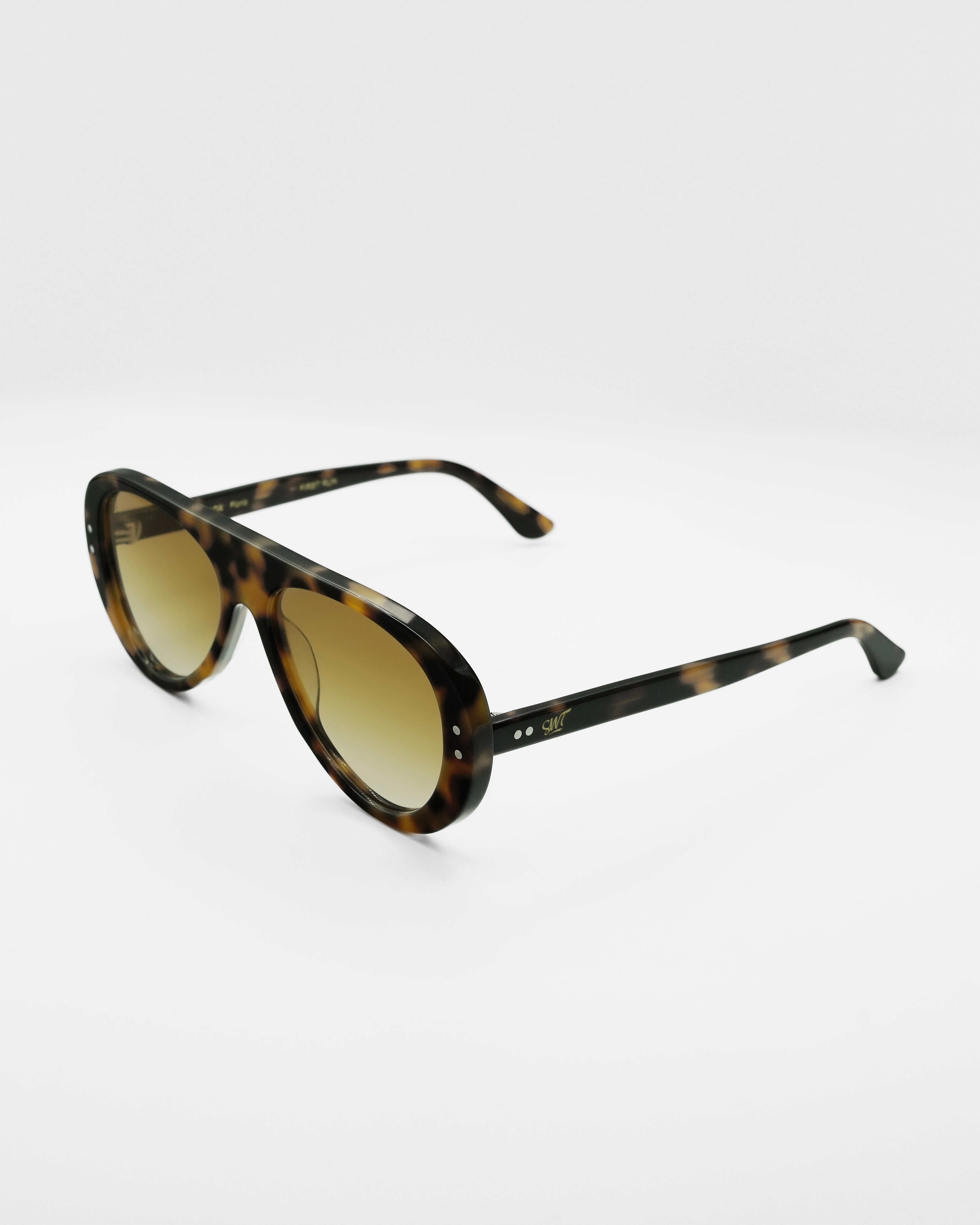 Florio sunglasses by SWT, dark tortoiseshell acetate aviator, front detail